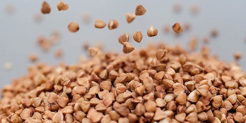 Il grano saraceno è un cereale che contiene molti componenti utili. 